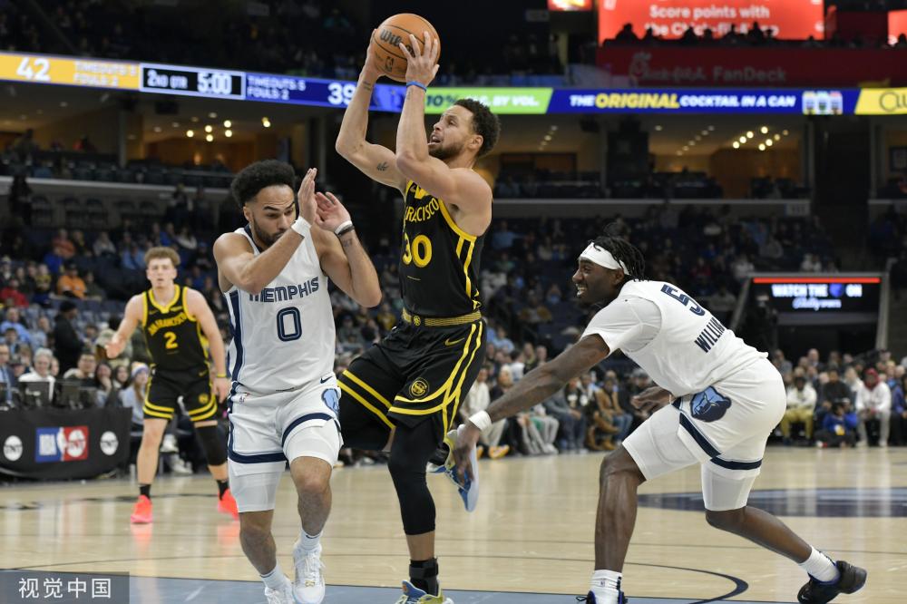 新月退赛被 新月退赛被